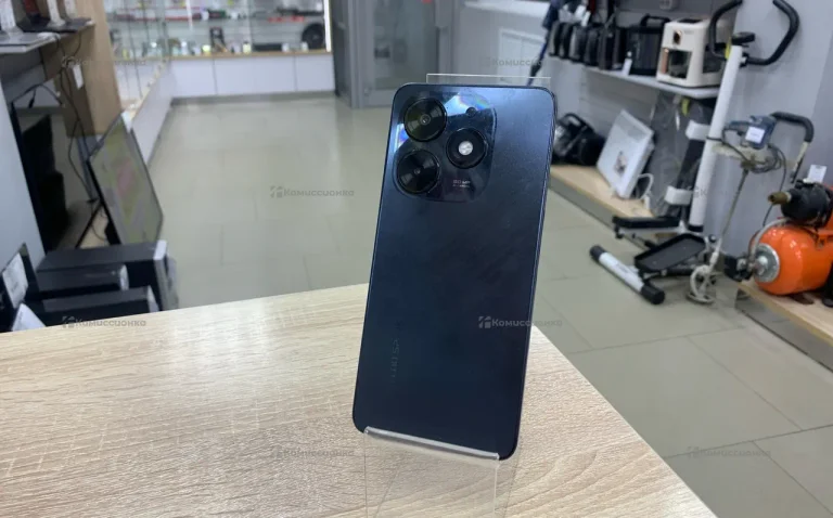 Tecno Spark 20C 4/128 ГБ