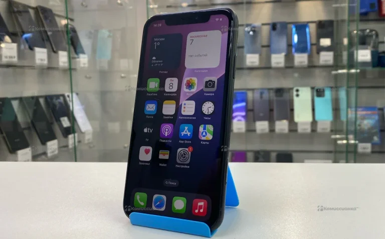 Apple iPhone XR 3/64 ГБ