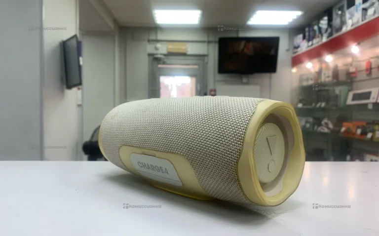 Колонка  JBL Charge 4