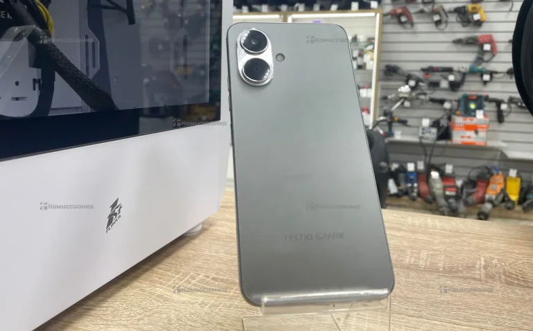 Tecno Spark Go 2 3/64 ГБ