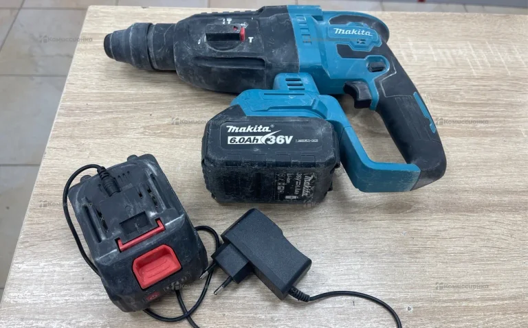 Перфоратор аккумуляторный Makita Rep