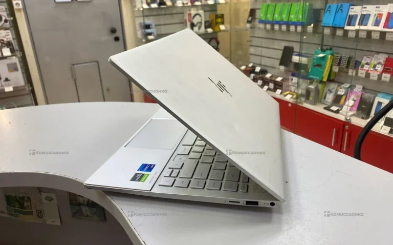 Ноутбук HP Envy 14-eb00004ur