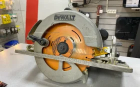 Купить Циркулярная пила Dewalt DWE 576 б/у , в Санкт-Петербург Цена:17900рублей
