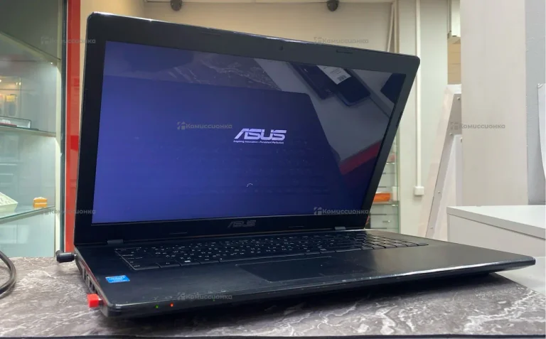 Ноутбук Asus