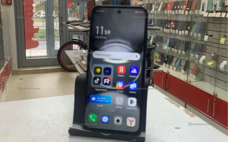 Tecno Spark 30C 4/128 ГБ