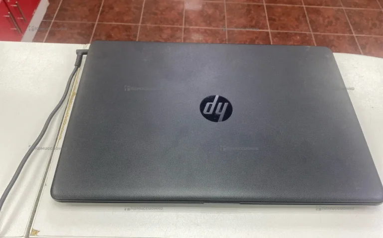 Ноутбук  HP 15-bs1xx