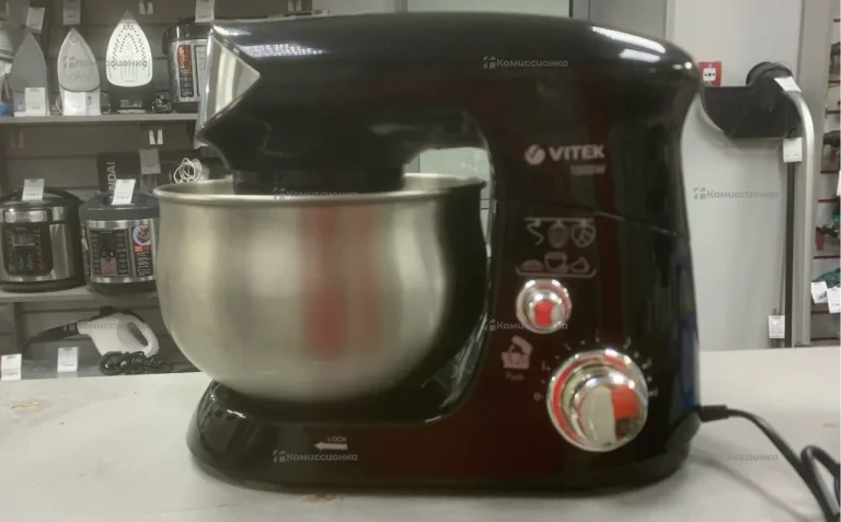 Кухонный комбайн Vitek VT-1445
