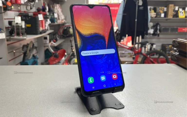 Samsung Galaxy A10 2/32 ГБ