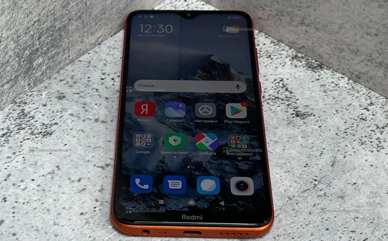 Xiaomi Redmi 8 4/64 ГБ