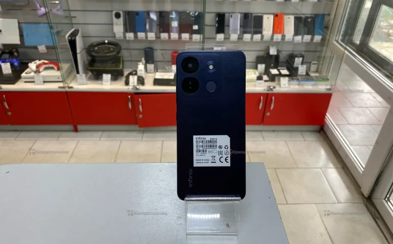 Infinix Smart 7 HD 2/64 ГБ