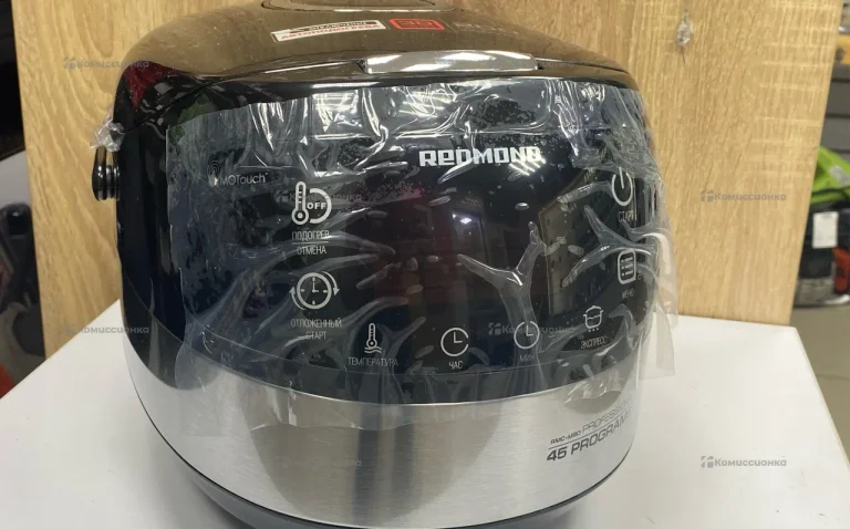 Мультиварка  Redmond enc-m90