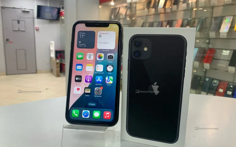 Apple iPhone 11 4/64 ГБ