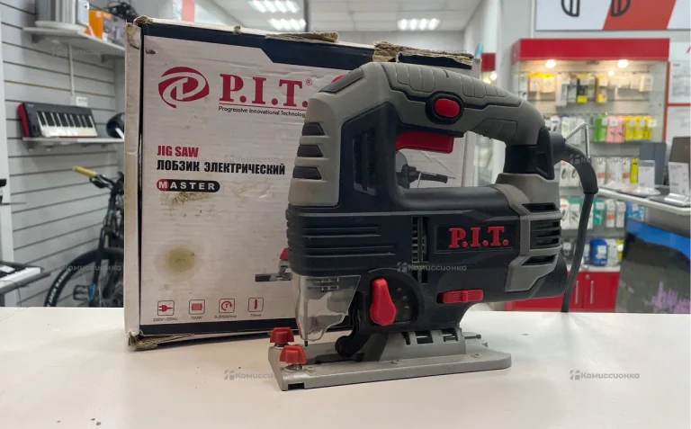 Электролобзик PIT pst70-C1