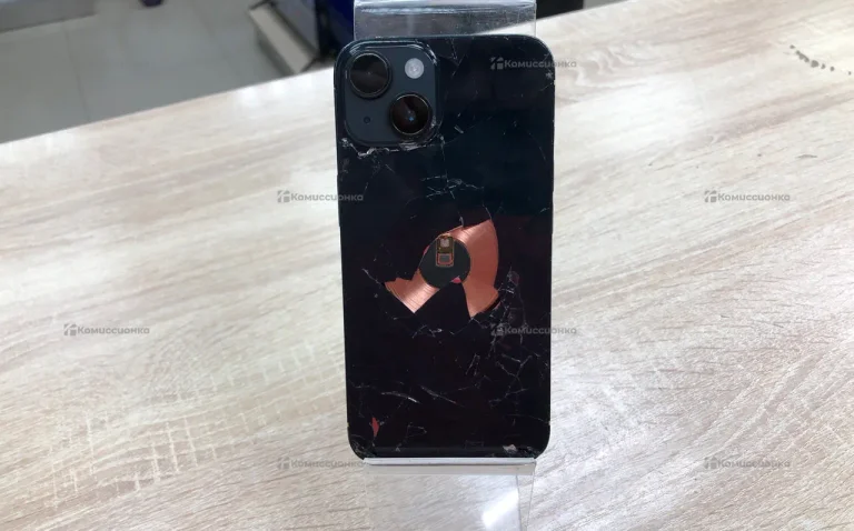 Apple iPhone 14 6/128 ГБ