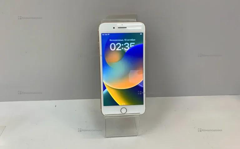 Apple iPhone 8 Plus 3/64 ГБ
