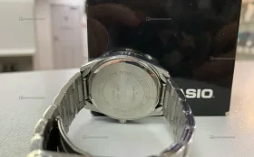 Часы  Casio
