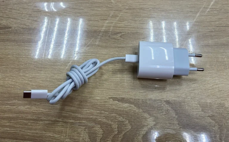 З/У Aplle (original)