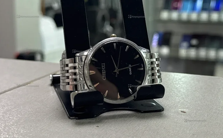 Часы  CHENXI