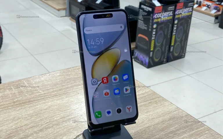 Tecno Spark Go 1 4/64 ГБ