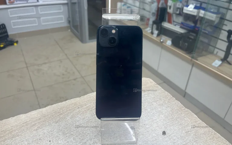 Apple iPhone 13 4/128 ГБ