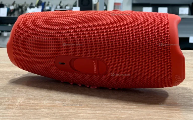Колонка  JBL Charge 5