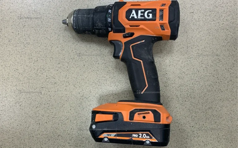 Дрель-шуруповерт AEG BS18G4