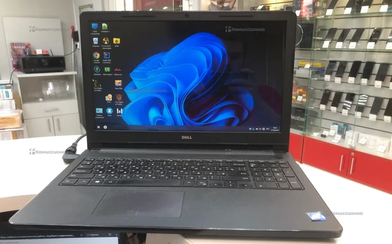 Ноутбук DELL