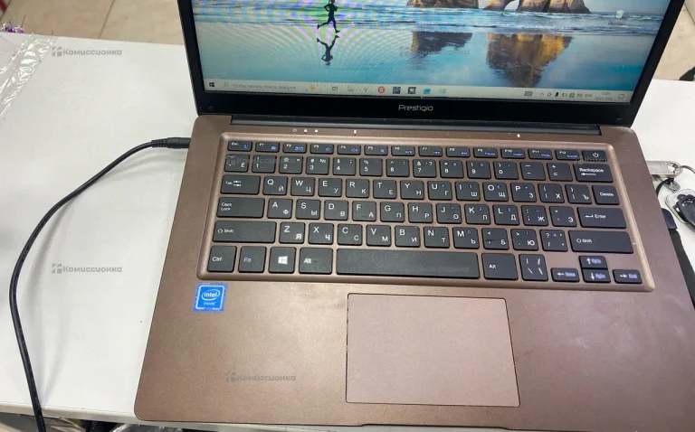 Ноутбук  prestigio atom x5-z8350