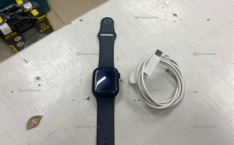 Часы  Apple Watch 8 41mm