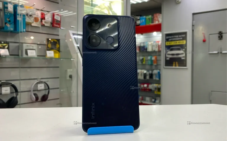 Infinix Smart 7 3/64 ГБ