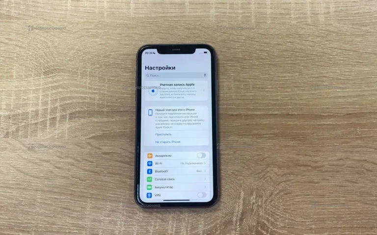 Apple iPhone 11 4/64 ГБ