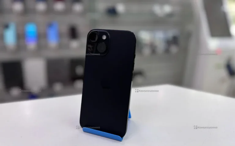 Apple iPhone 15 6/256 ГБ