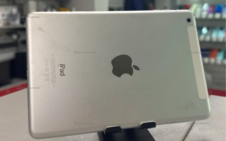 Планшет Apple iPad mini 16Gb Wi-Fi