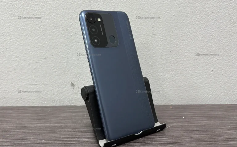 Tecno Spark 8C 3/64 ГБ