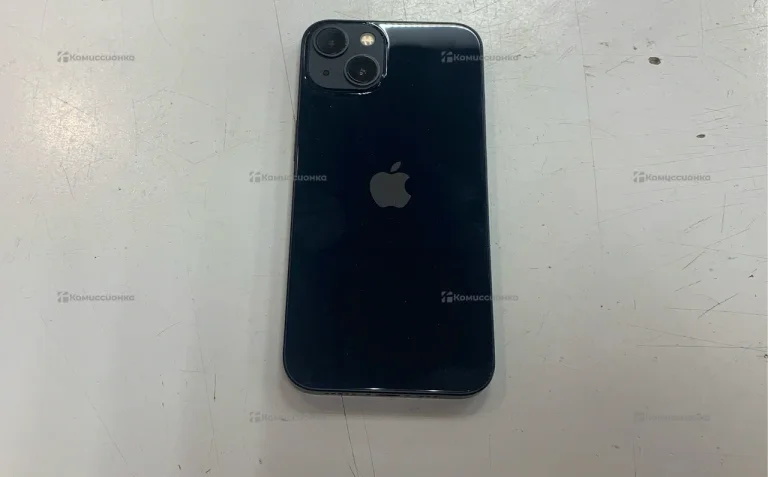 Apple iPhone 13 4/128 ГБ