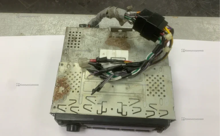 Автомагнитола  Kenwood kdc 4051u