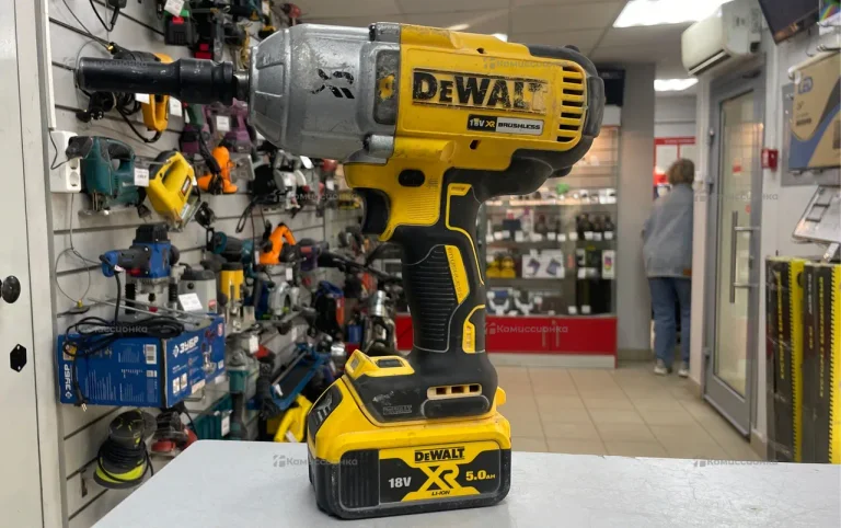 Гайковерт dewalt DCF899P2