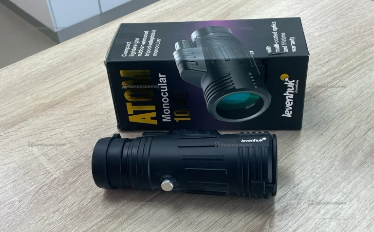Монокуляр Levelhuk Atom 10x42