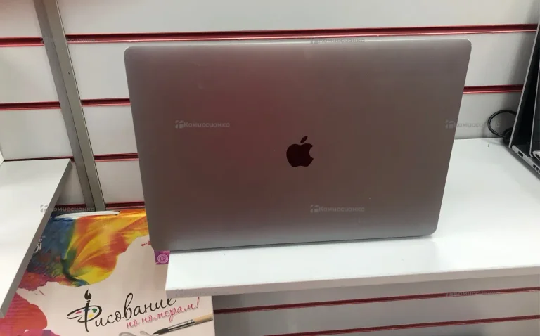 MacBook Pro 2019 A2141 i7