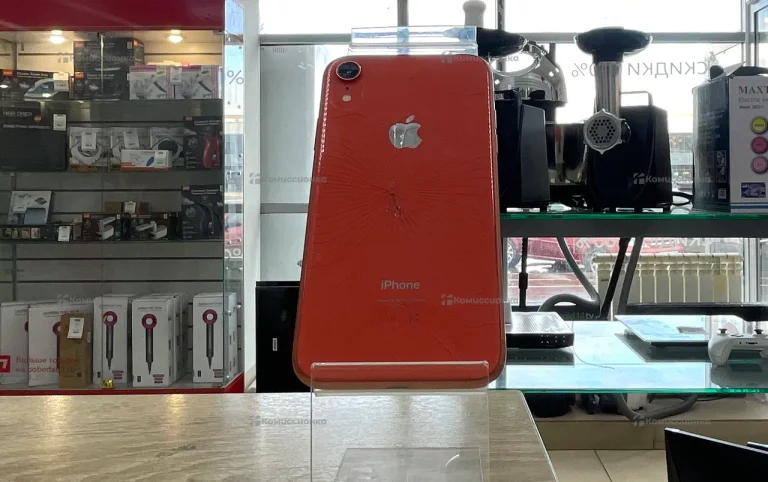 Apple IPhone XR 64 gb.