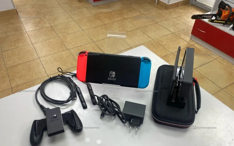 Приставка Nintendo Switch Oled 64Gb.