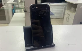 Apple iPhone 8 2/64 ГБ