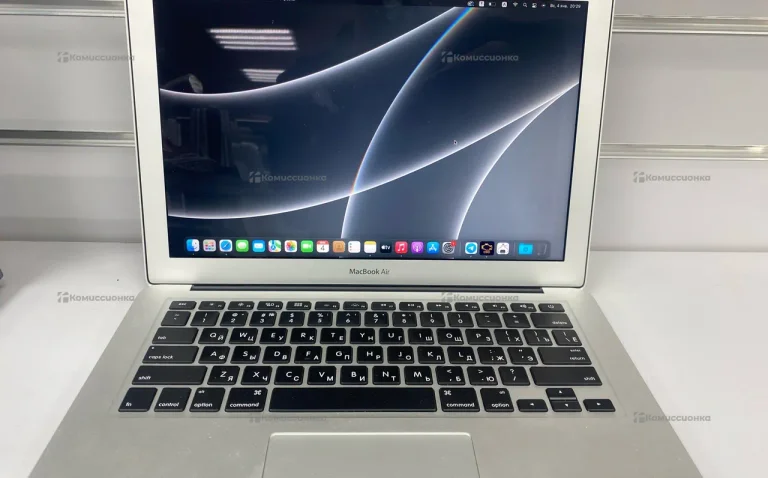 Ноутбук  MacBook Air 13 2017