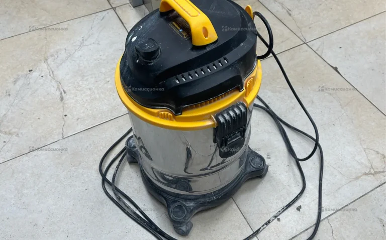 Строительный пылесос Denzel svc15