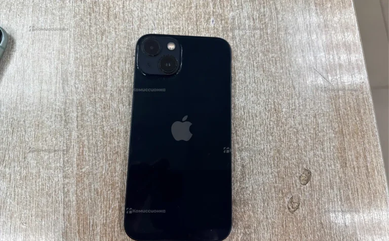 Apple iPhone 13 4/128 ГБ