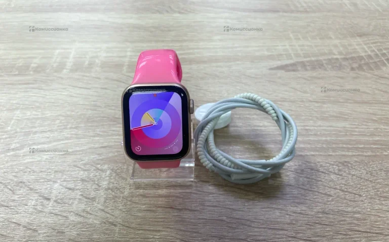 Часы  Apple Watch 4 40mm