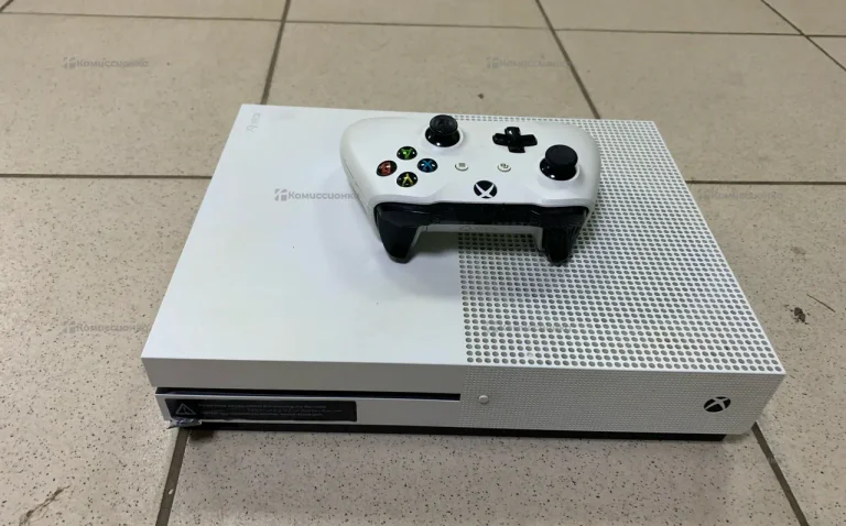 Приставка Xbox one s512 Gb