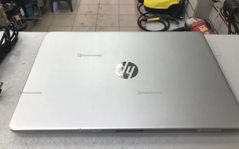 Ноутбук  HP