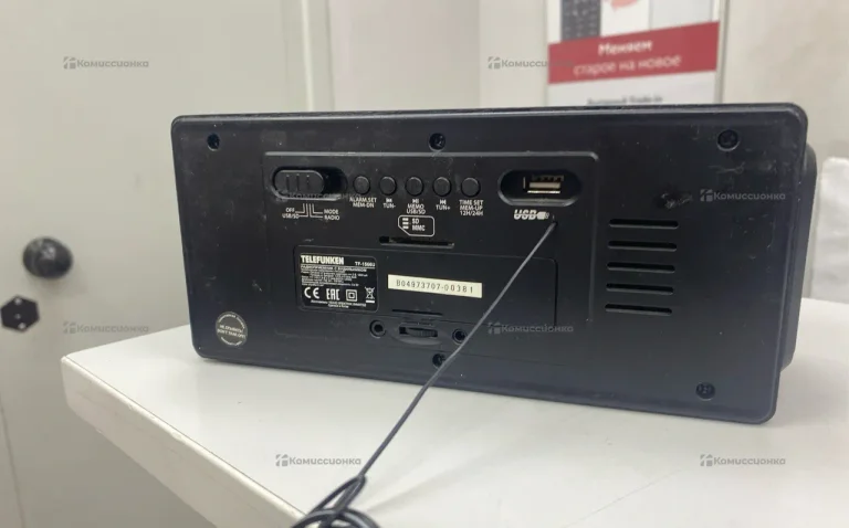 Радио часы TELEFUNKEN