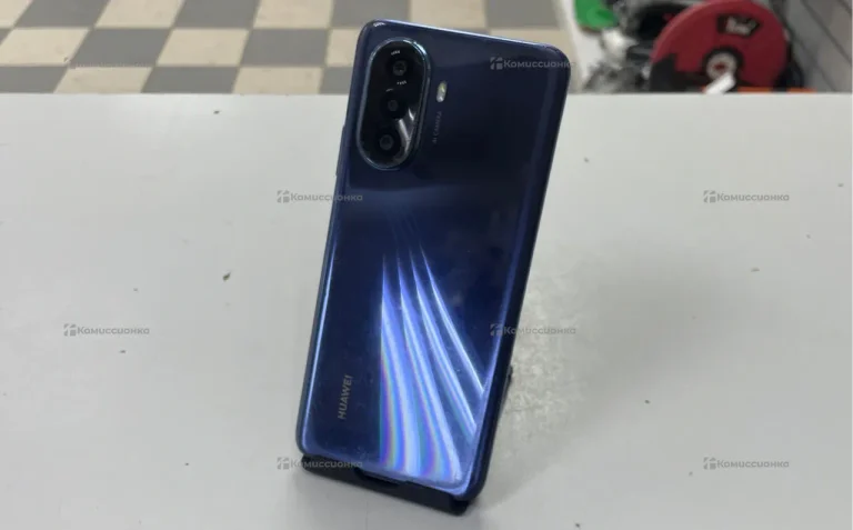 Huawei nova Y70